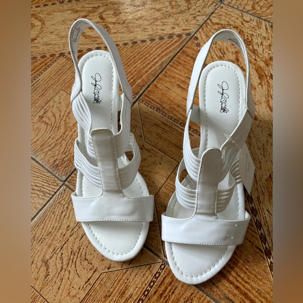 Women shoes